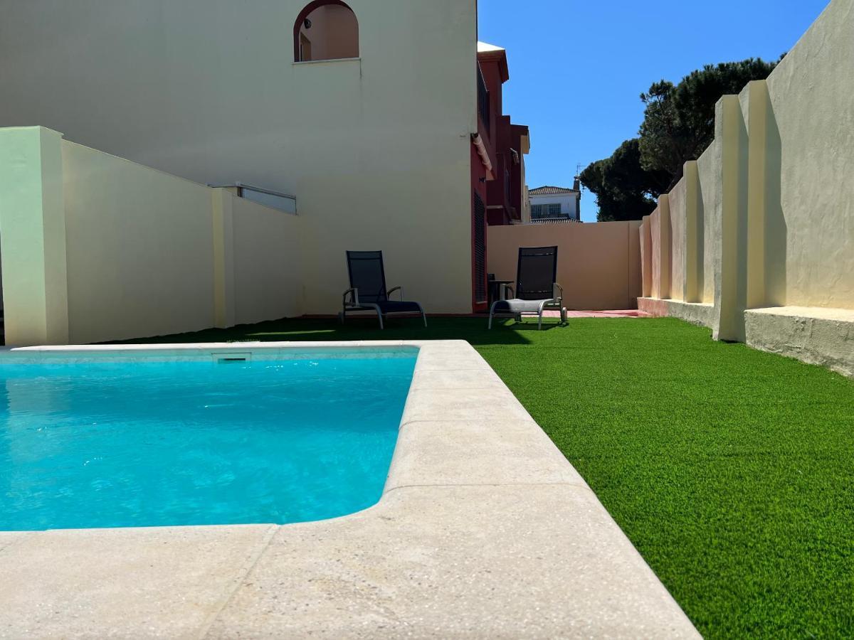 Villa Casa Piscina Playa Barrosa Delfin 7 Chiclana de la Frontera Exterior foto